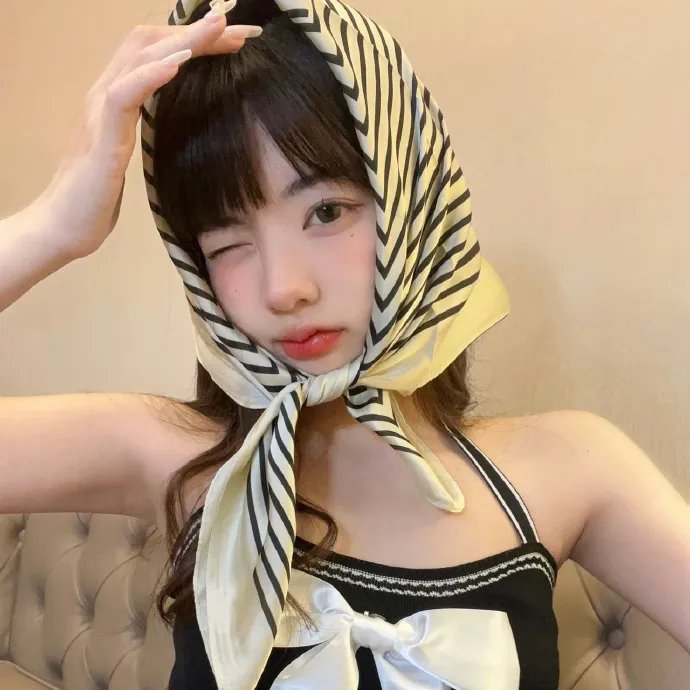 春色无边满绿波