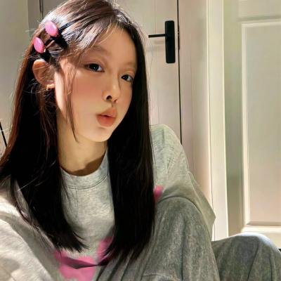 后窗的女人