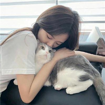 世界上最快乐的女孩